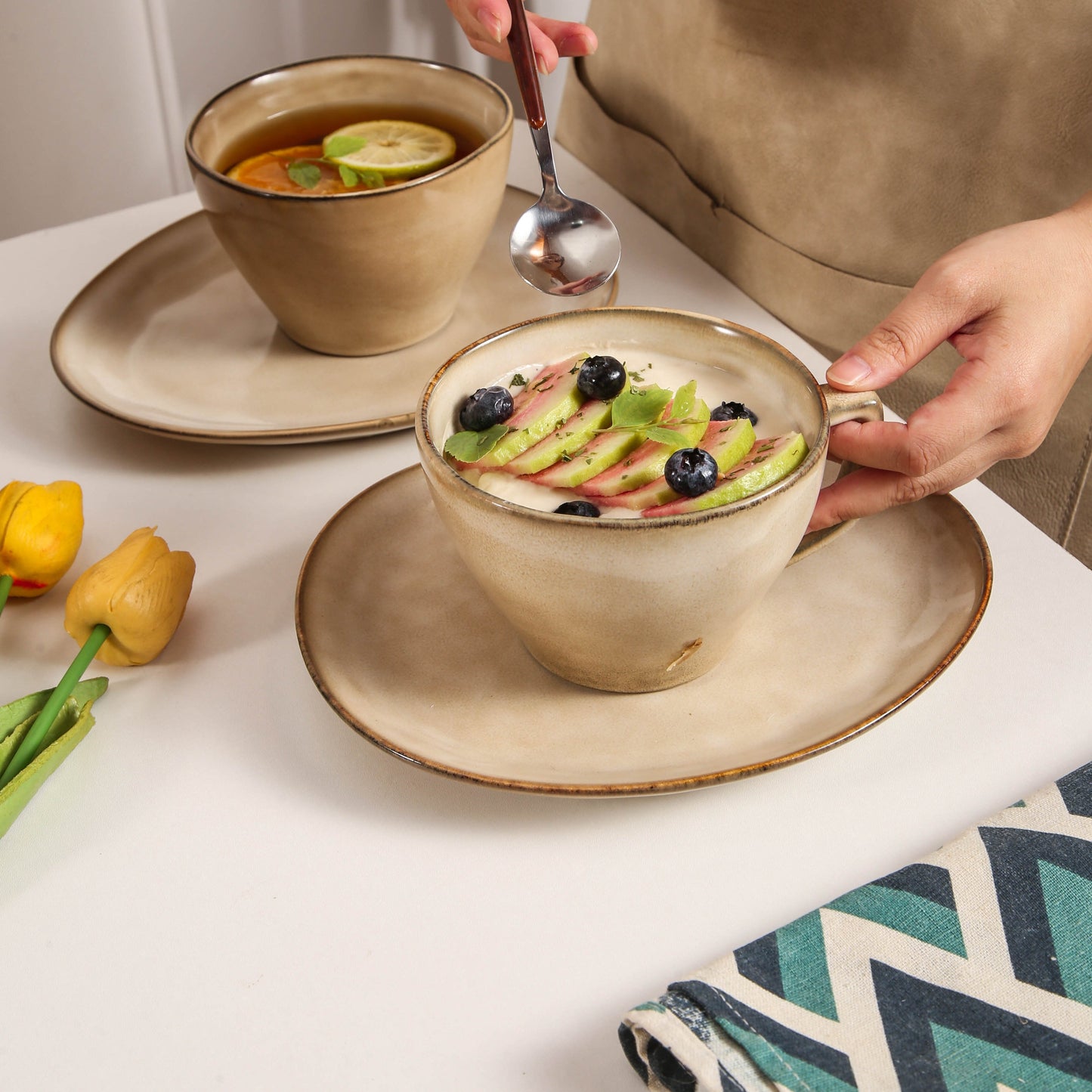 8-Piece Large Cup & Saucer Set-Crema