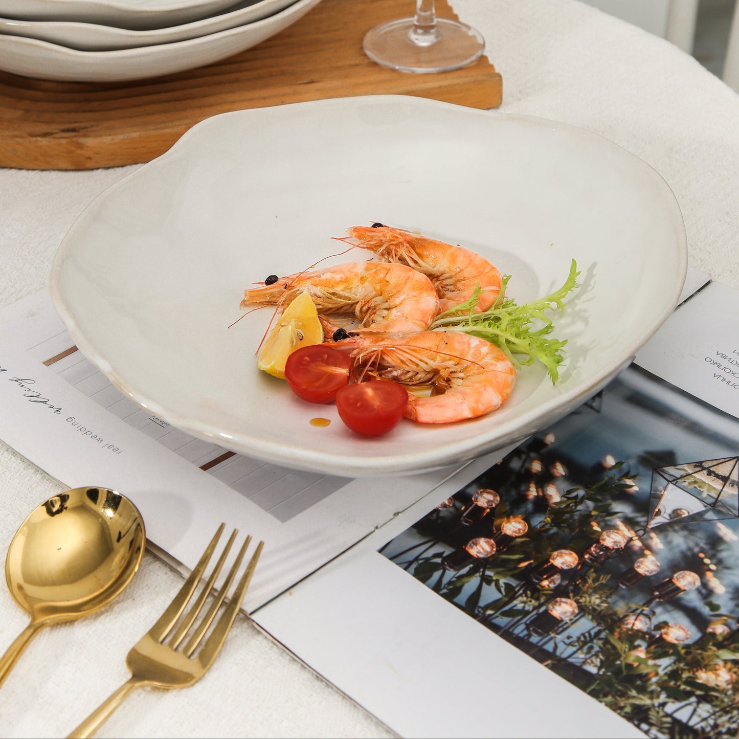 4-Piece Stoneware Deep Plate Set in Pearl White