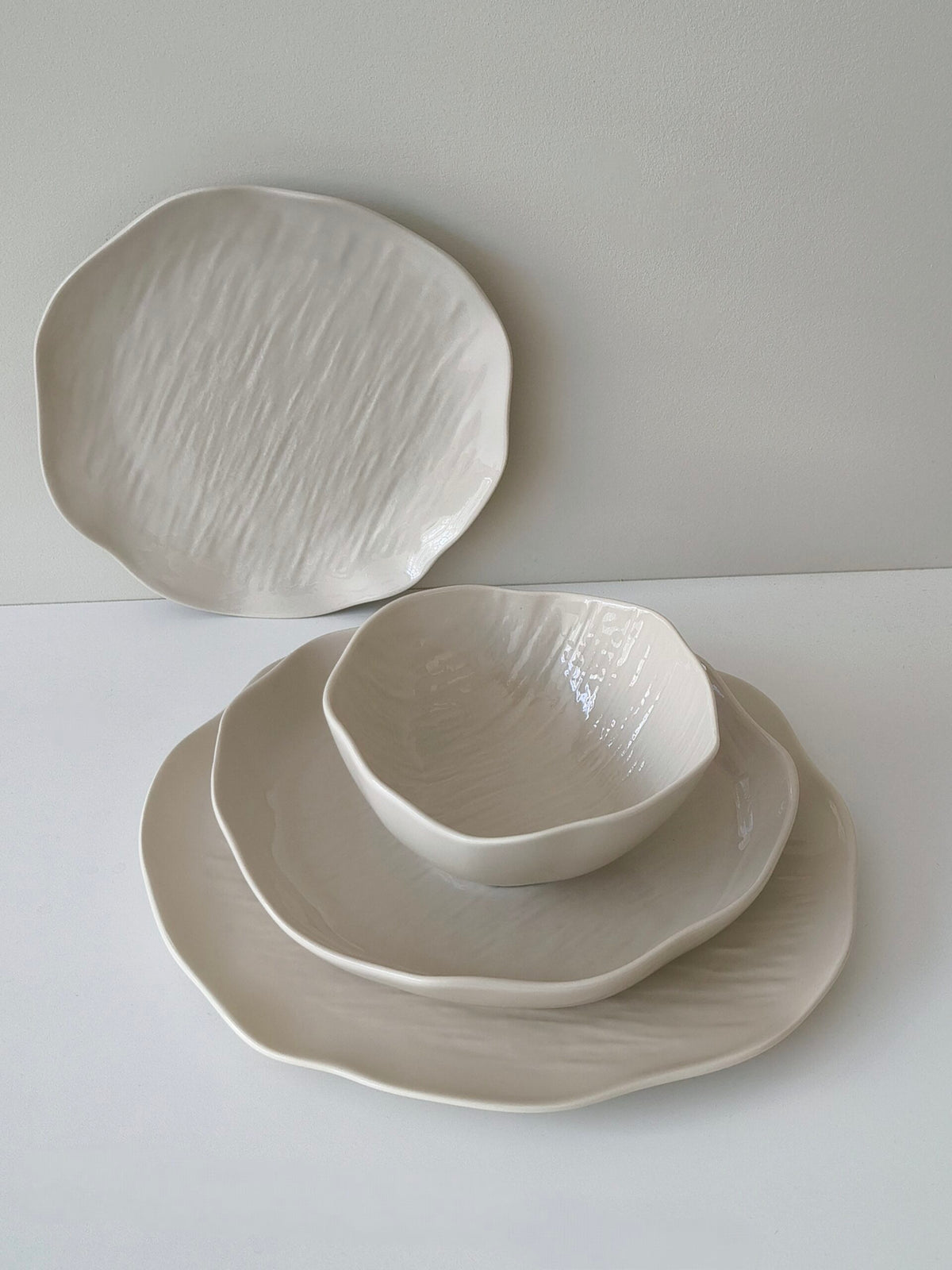 Fiora beige ceramic dinnerware set image 7