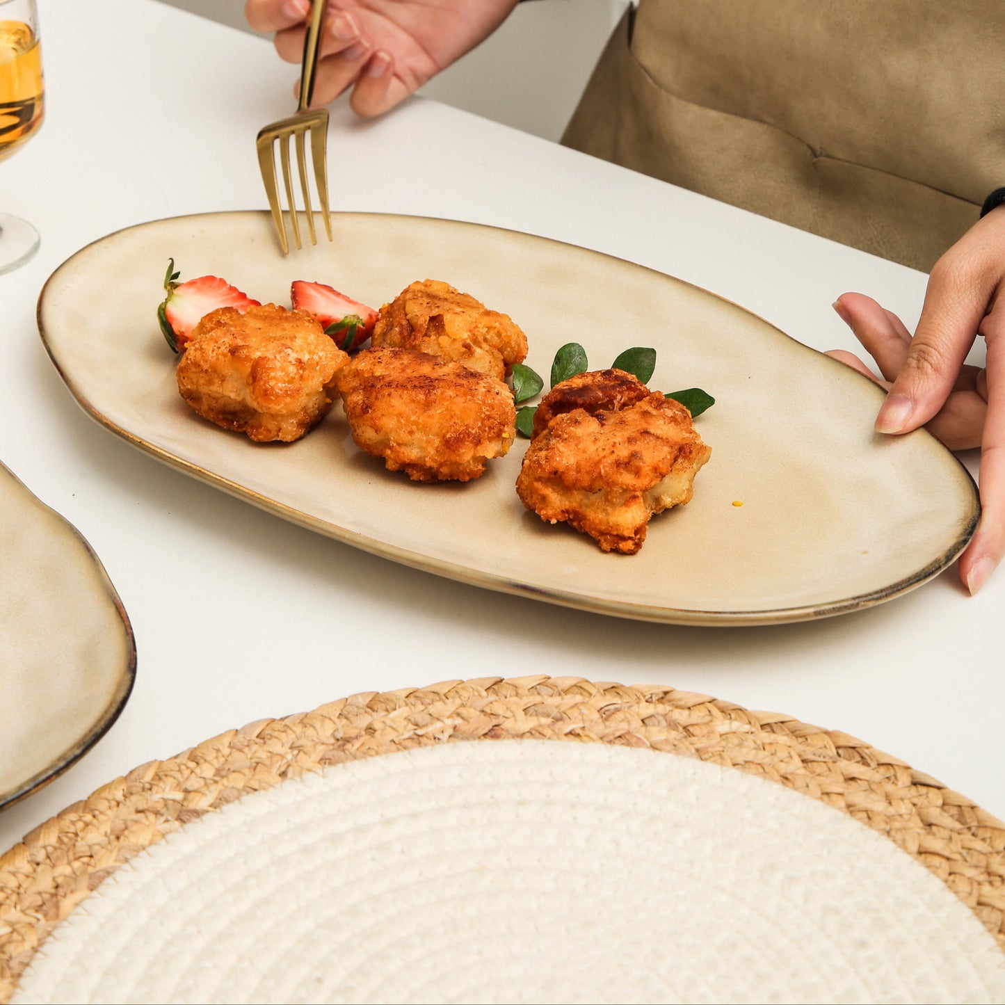 3-Piece Stoneware Serving Platter Set in Crema