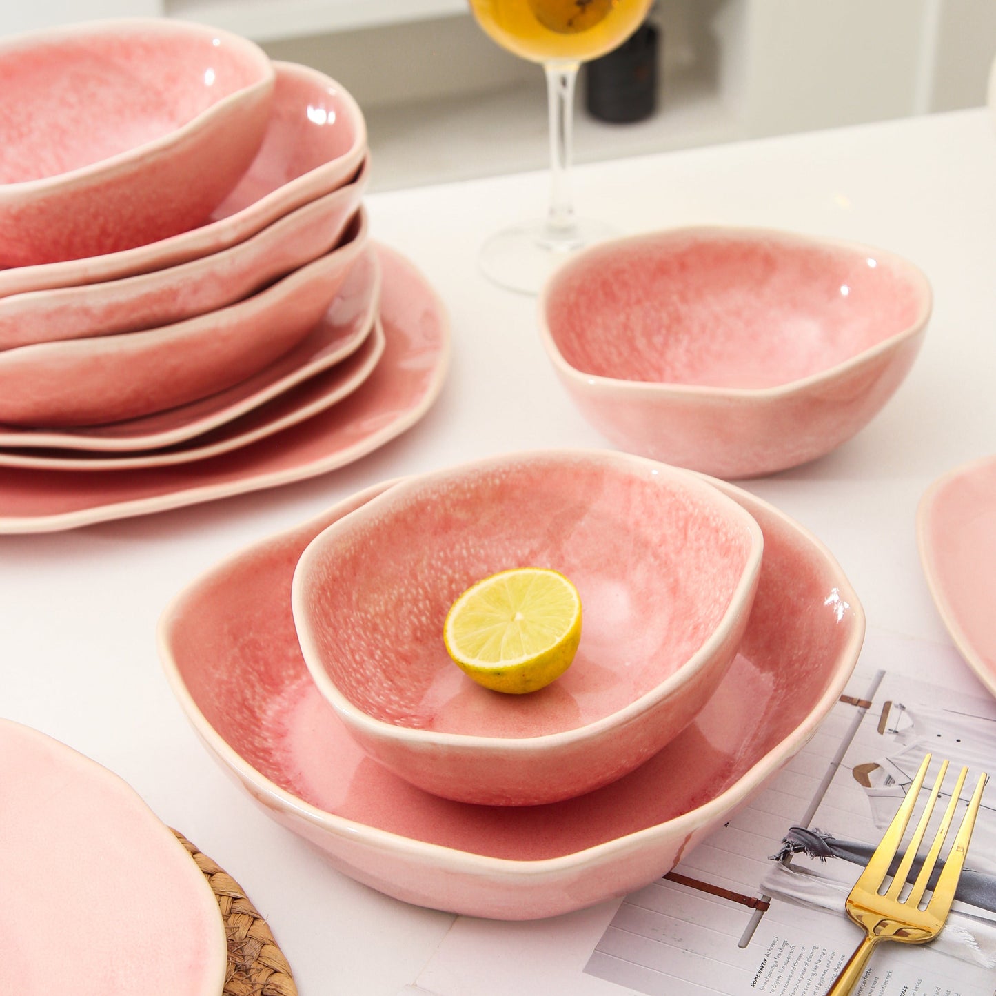16 Piece Set Dinnerware Set- Rose Pink