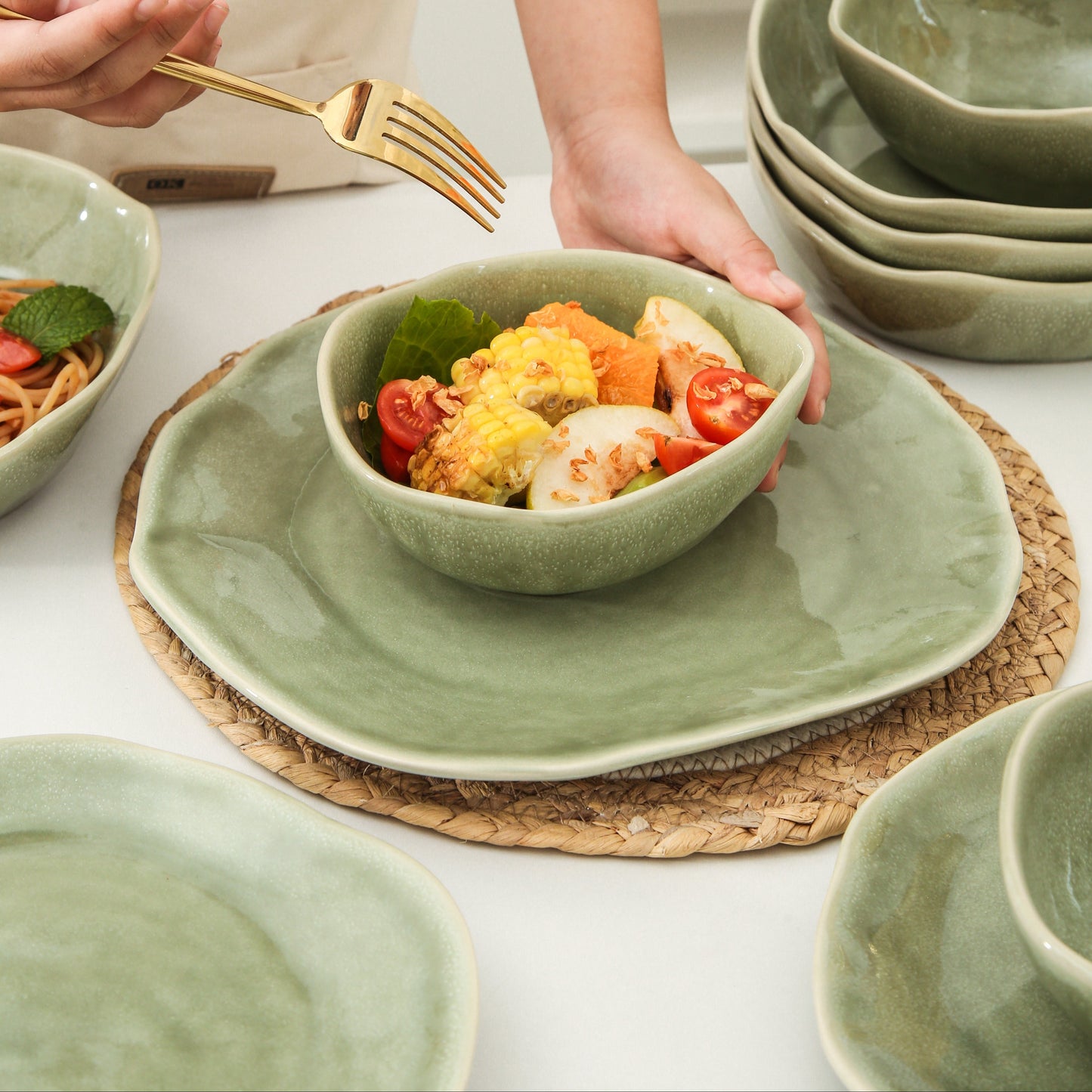 16 Piece Set Dinnerware Set-Royal Olive
