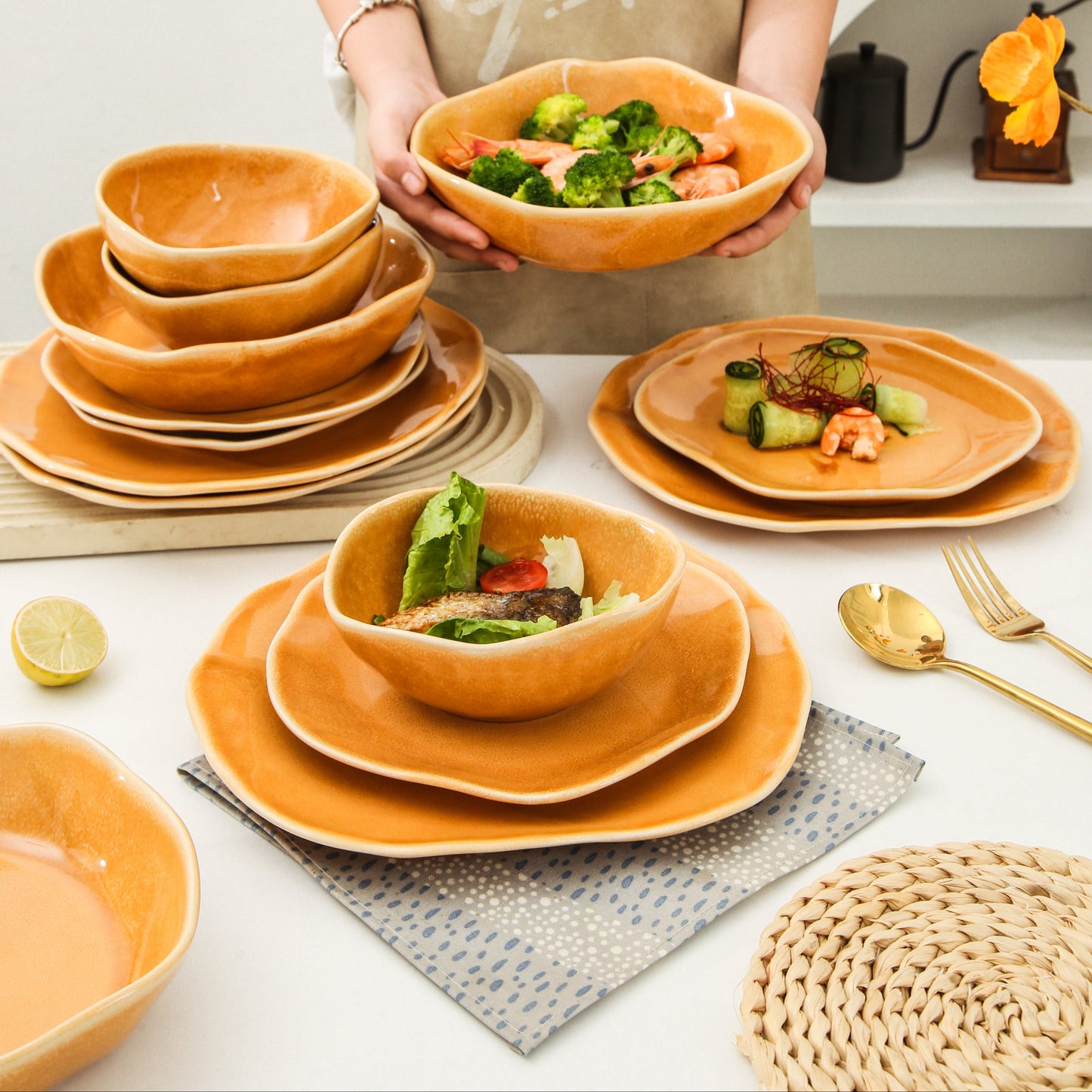 16-Piece Dinnerware Set – Golden Amber