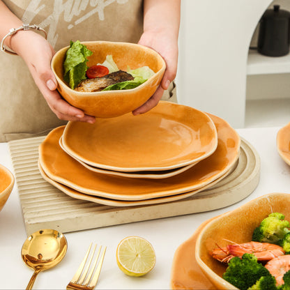 16-Piece Dinnerware Set – Golden Amber