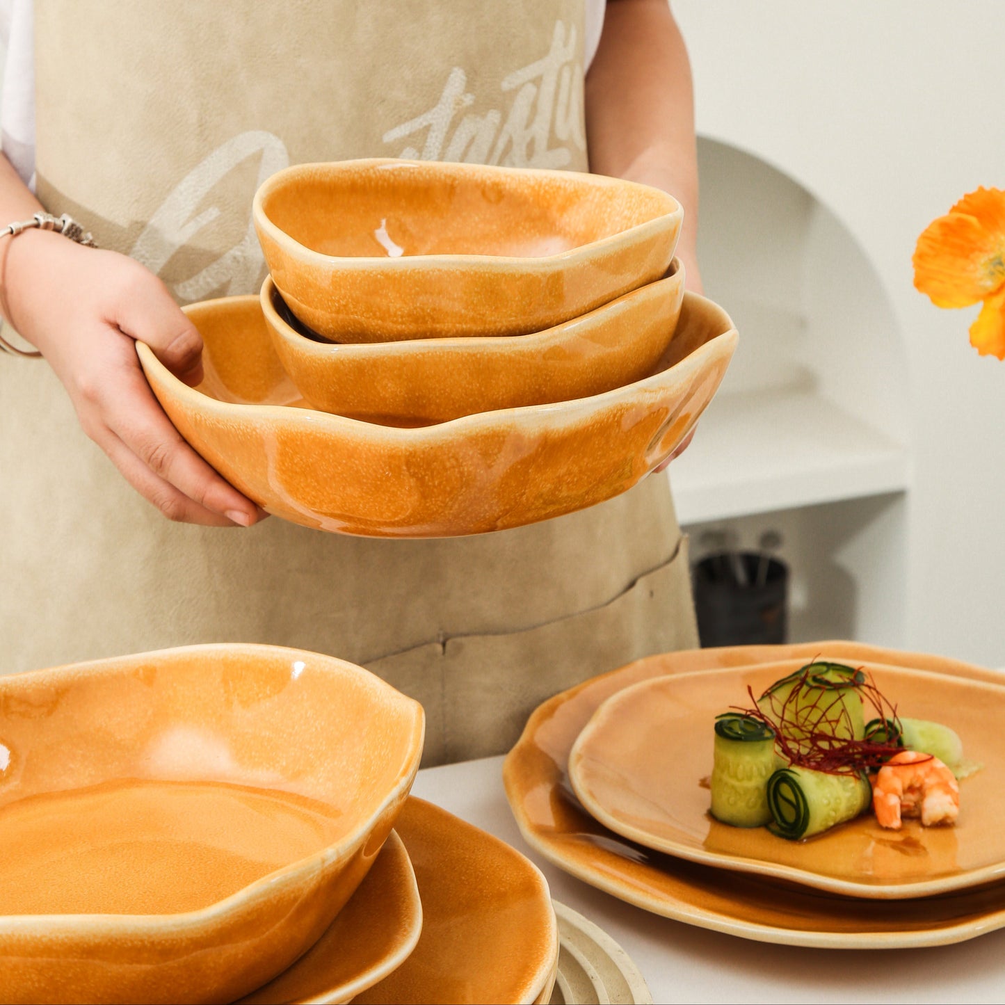 16-Piece Dinnerware Set – Golden Amber