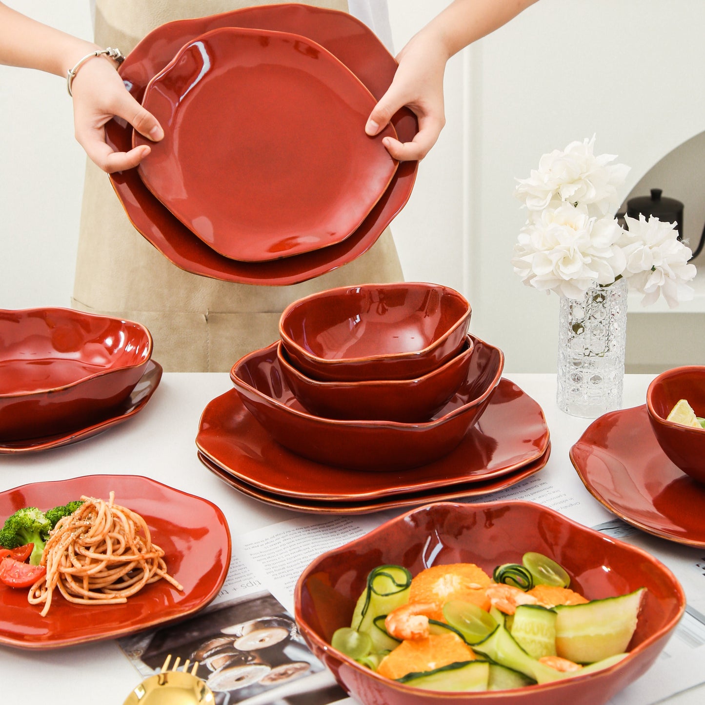 16-Piece Dinnerware Set – Garnet Rouge