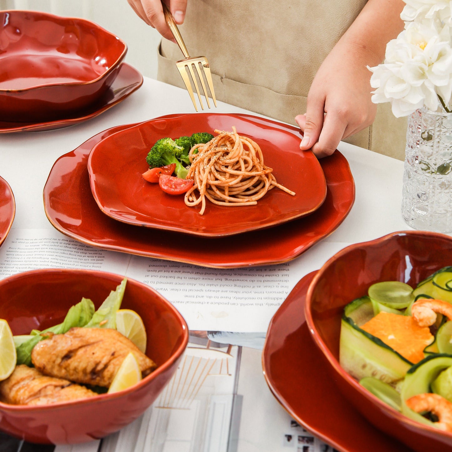 16-Piece Dinnerware Set – Garnet Rouge