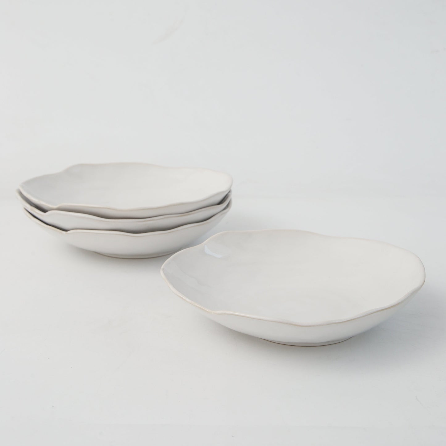 4-Piece Stoneware Deep Plate Set in Pearl White