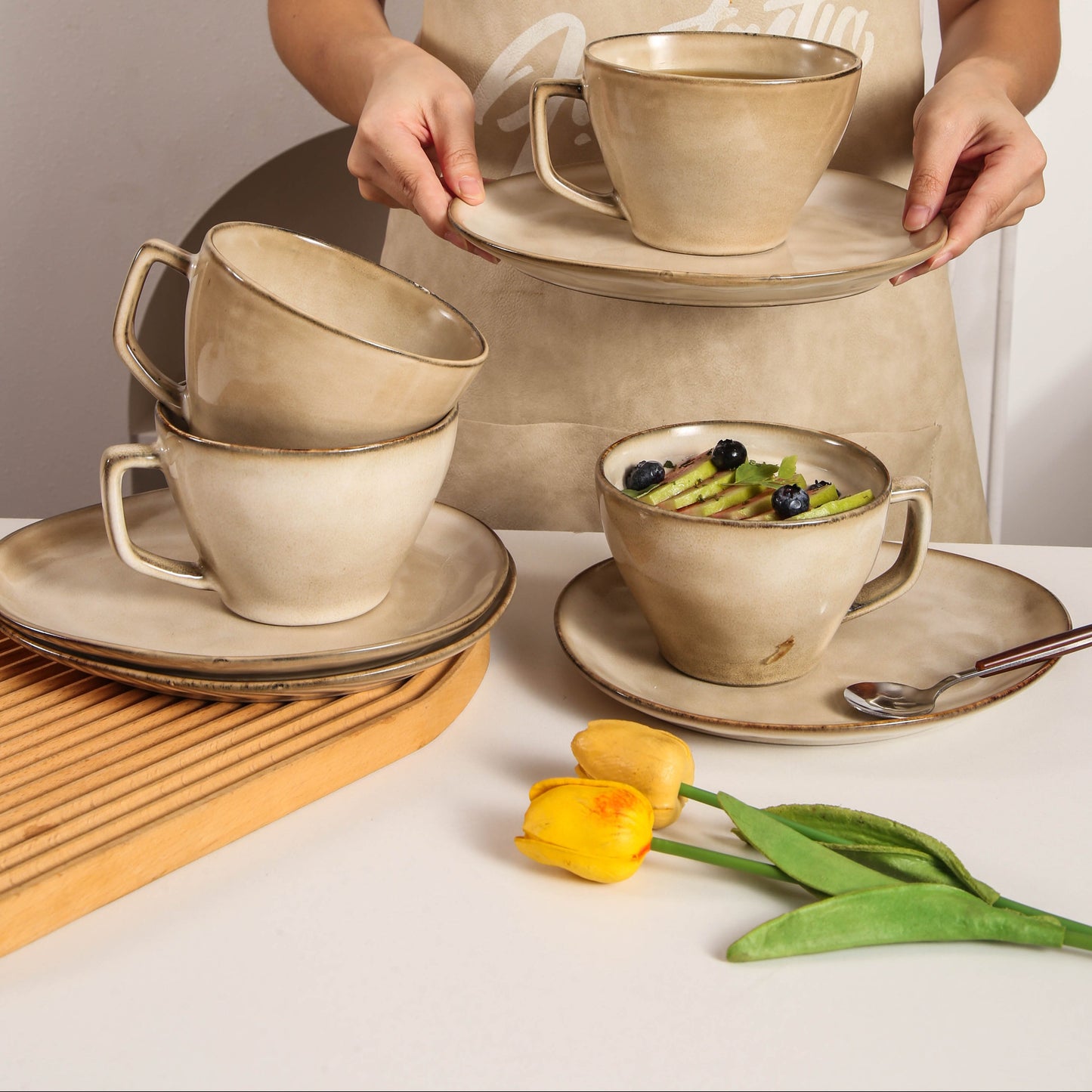 8-Piece Large Cup & Saucer Set-Crema